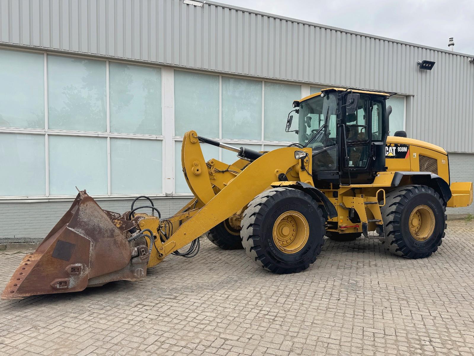 CAT 938 M