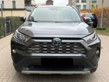 Toyota RAV 4 RAV4 Hybrid 4x2 Club - gebrauchte Toyota RAV 4 aus dem Jahr 2019