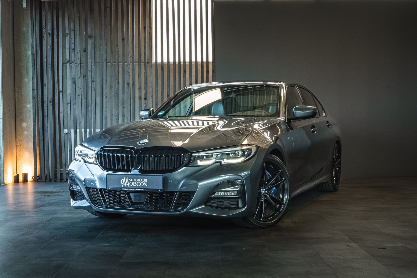 BMW 330 I M SPORT
