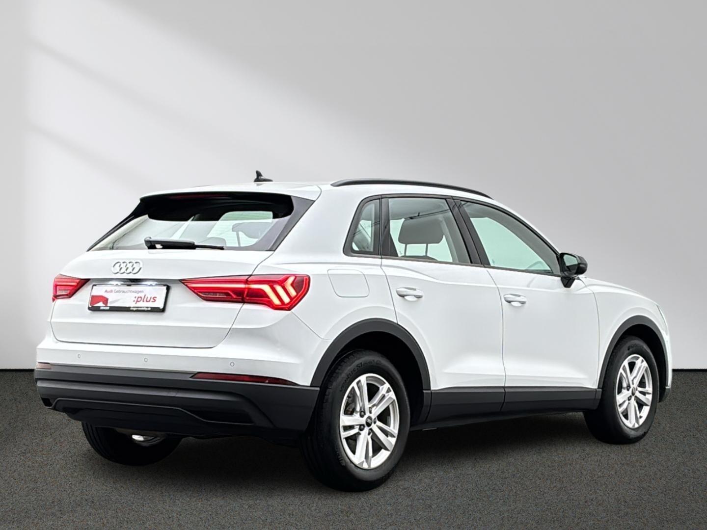 Audi Q3 35TDI LED SONOS AHK Komfort-Paket Navi Sitzh.