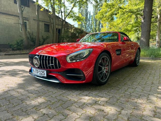 Mercedes-Benz AMG GT S Roadster