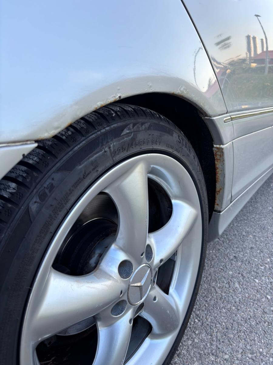 Mercedes-Benz 240 2004 — photo 12
