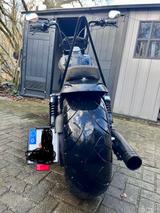 Harley-Davidson Street Bob - CHOPPER VON 126 BIS 250 CCM