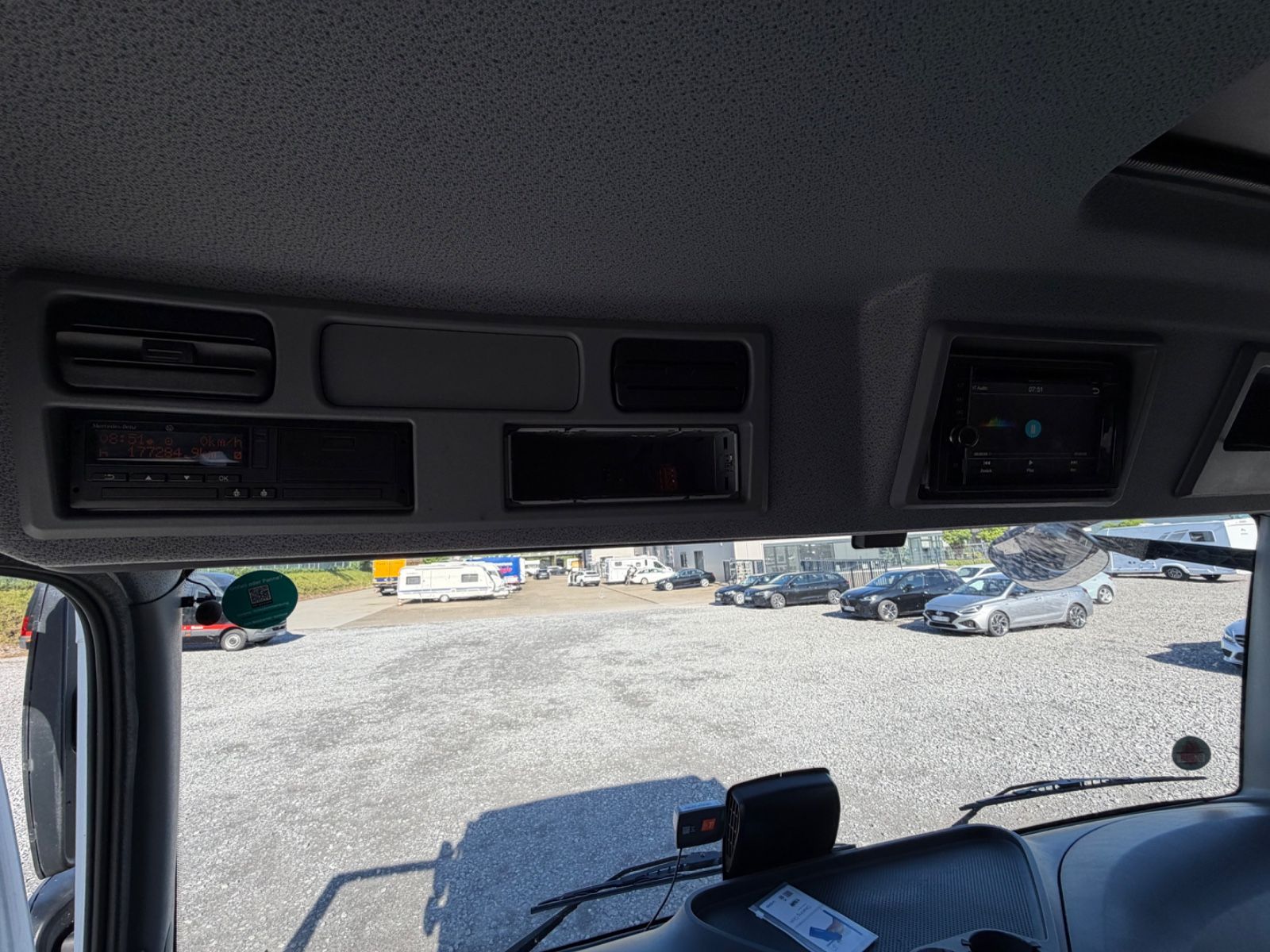 Fahrzeugabbildung Mercedes-Benz Atego 1524 L Autom. Curtainsider LBW AHK