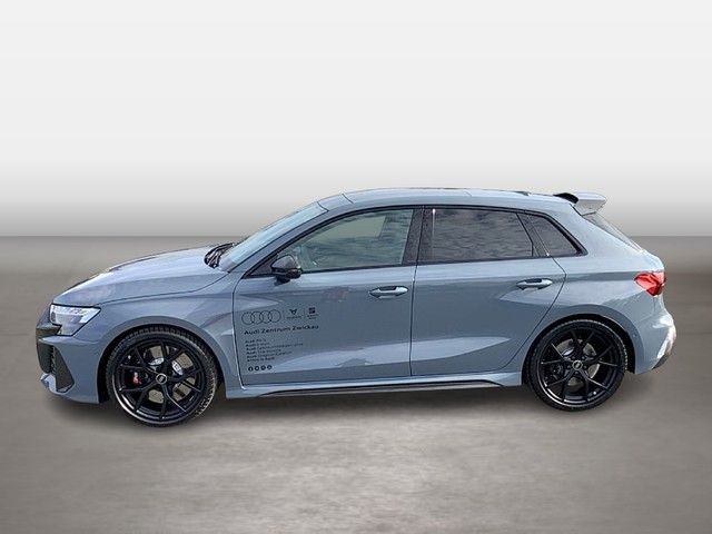 Audi RS3 — fotografia 2