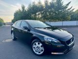 Volvo V40 Kinetic*AUTOMATIK*GARANTIE*VOLL*TOP ZUSTAND* - Volvo V40: Automat