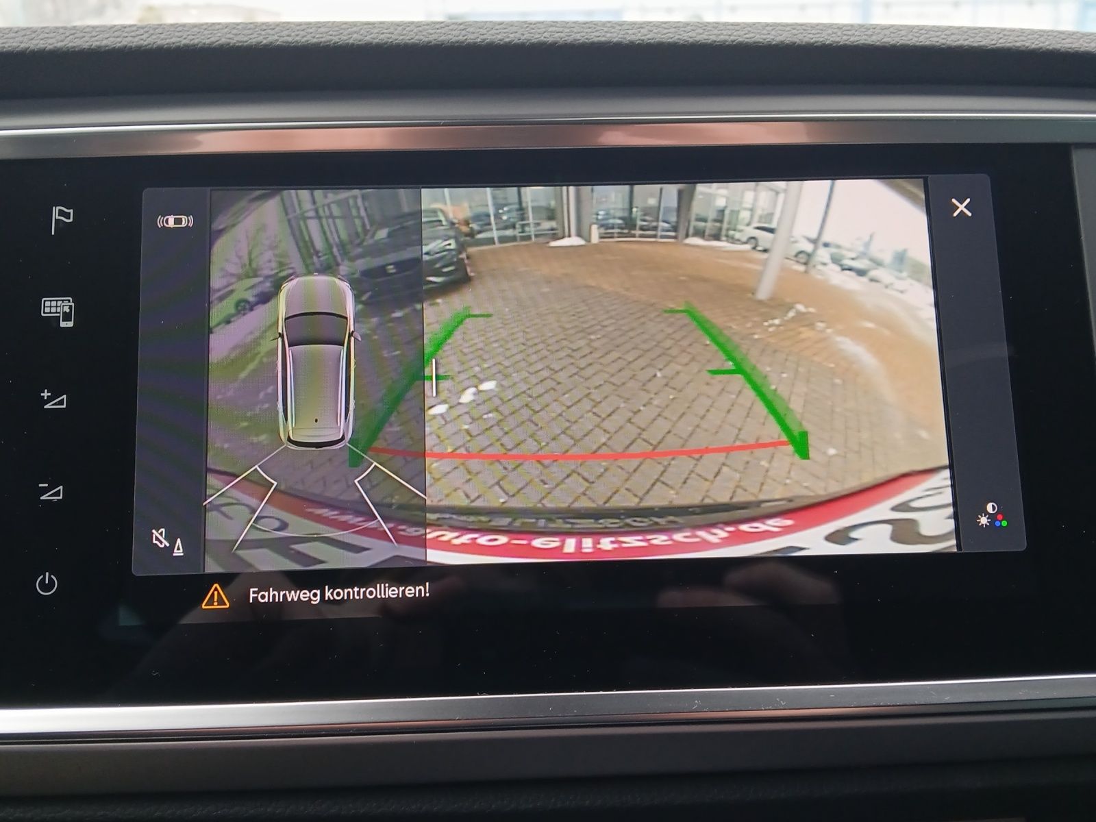 Fahrzeugabbildung SEAT Ateca TSI FR DSG LED AHK Navi beats AID ACC RFK