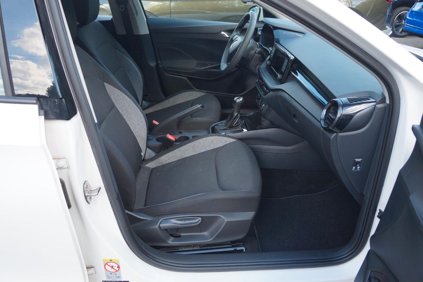 Skoda Fabia Active*LED*PDC*KLIMA*SHZ*SMARTLINK*