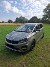 Kia Carens 1.7 CRDi DCT Spirit | Gepflegtes Gara - Kia Carens Spirit mit Diesel-Antrieb