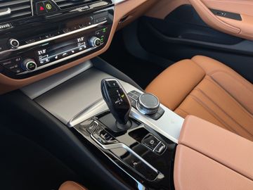 BMW 520 - 9
