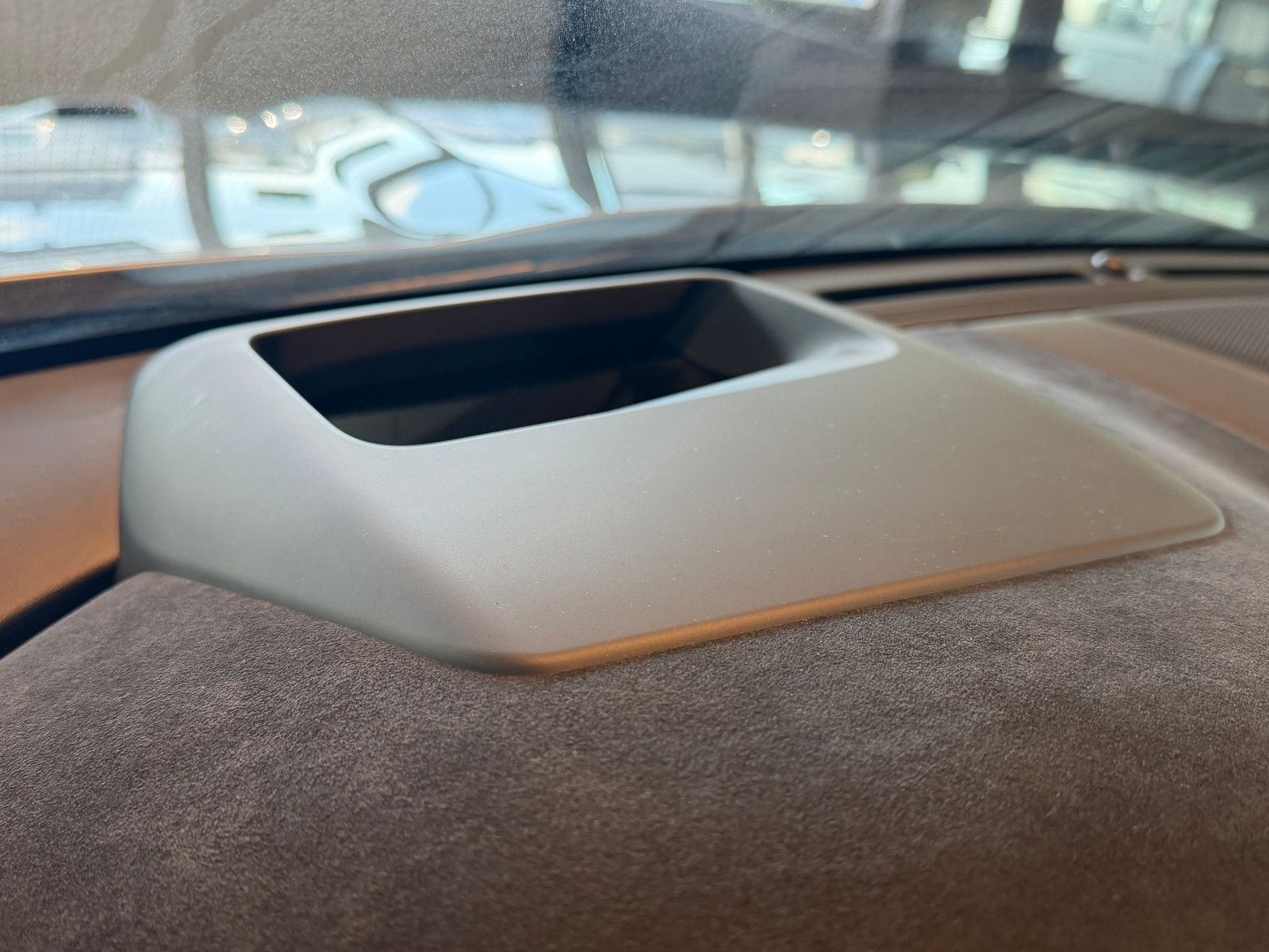 Fahrzeugabbildung Jaguar F-PACE SVR /PANO/MERIDIAN/360°KAM/HUD/AMBIENTE