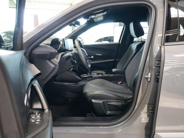 Peugeot 2008 - 11