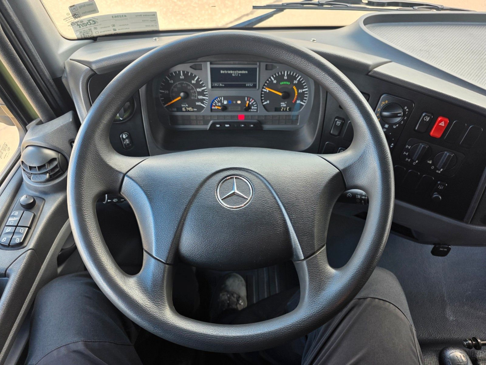 Fahrzeugabbildung Mercedes-Benz Atego 1018 A 4x4 Pritsche Plane mehrfach vorh.