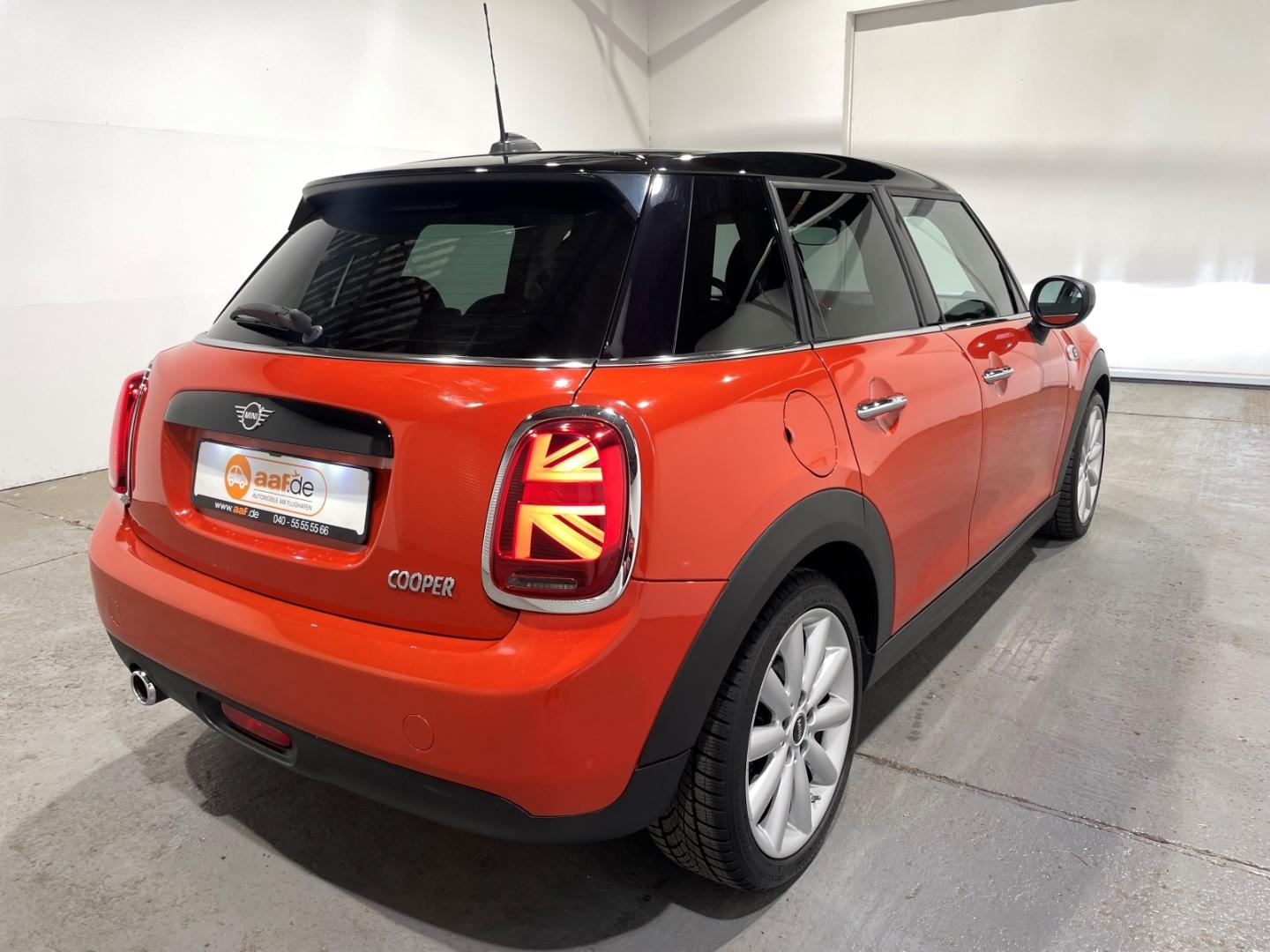 MINI Cooper Automatik LED Klima Tempomat Sitzheizung