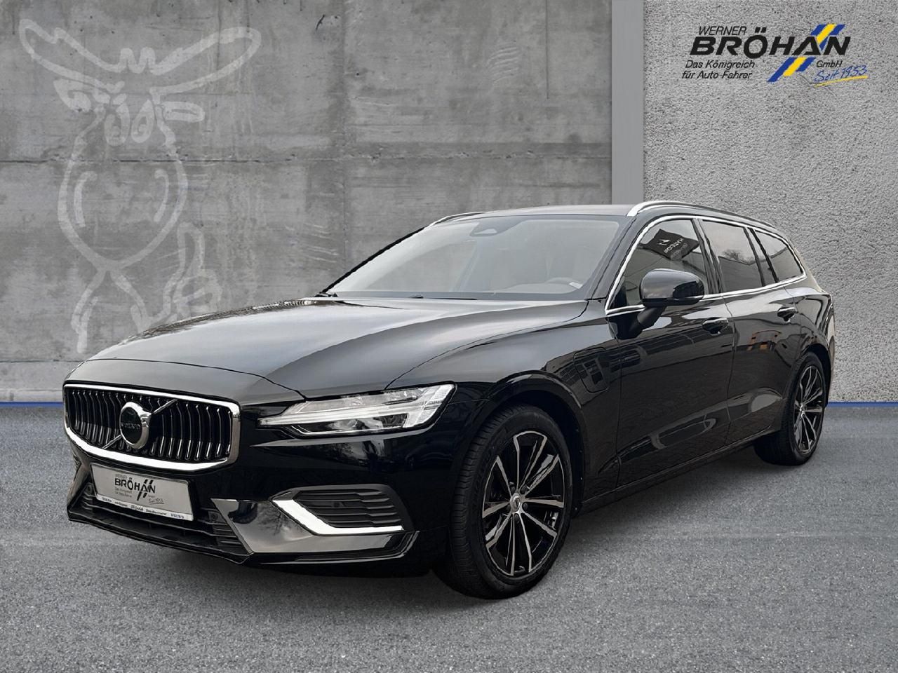 Fahrzeugabbildung Volvo V60 T6 AWD Core Recharge Plug-In Hybrid