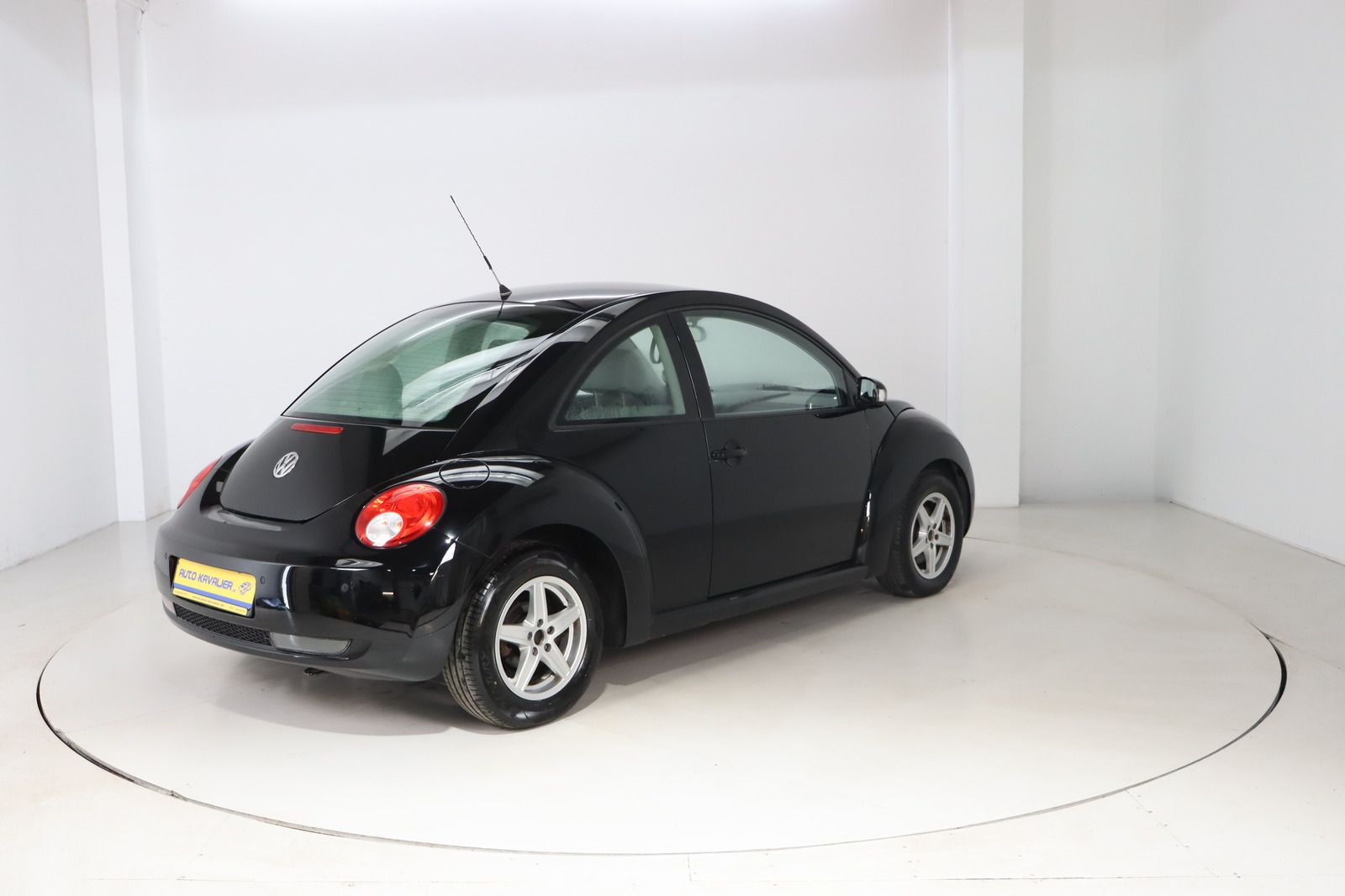 Fahrzeugabbildung Volkswagen New Beetle 2.0 * Sitzhzg. * Klima * HU/AU 07.27