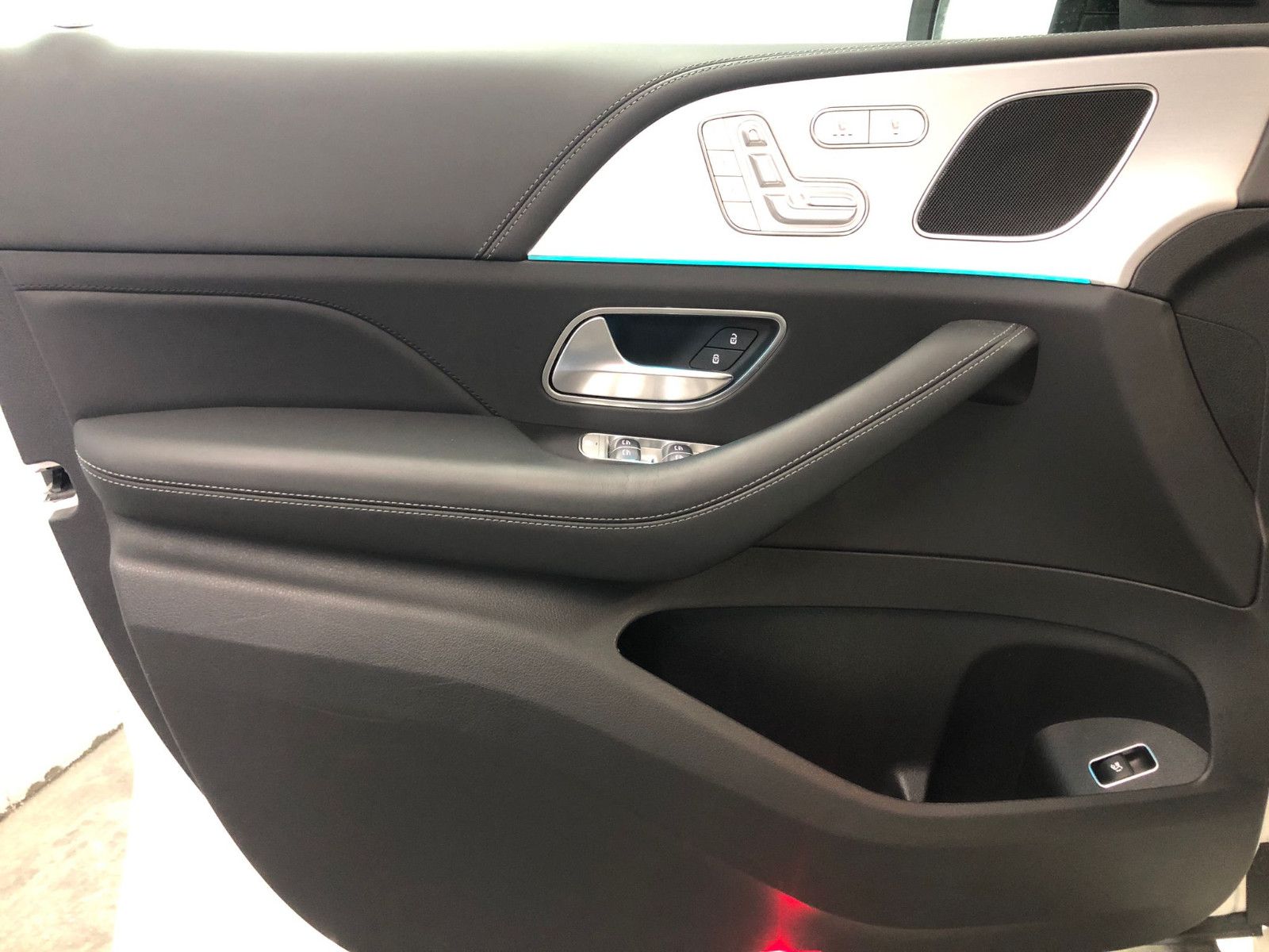Fahrzeugabbildung Mercedes-Benz GLE 63 S 4MATIC+ *PANORAMA*NIGHTP*VMAX*KEYGO