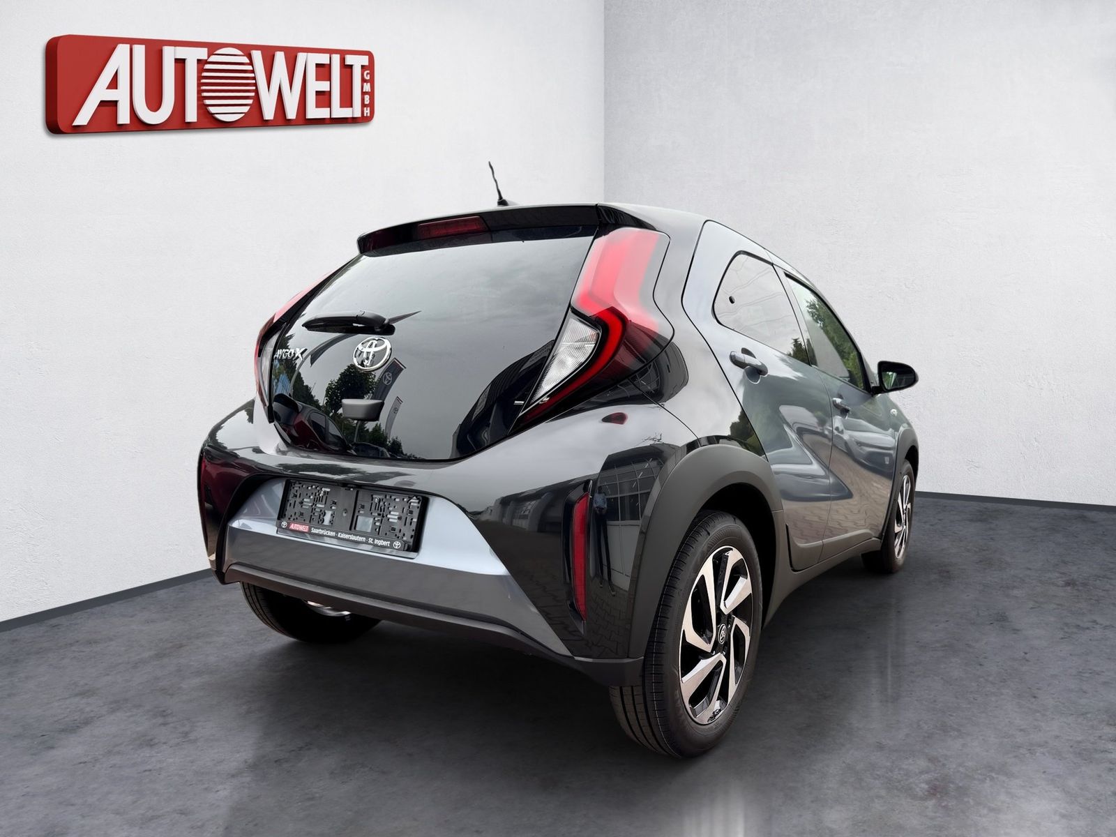Fahrzeugabbildung Toyota Aygo X 1.0 Teamplayer Navi,SHZ,SoundSys,ACC,Kam.