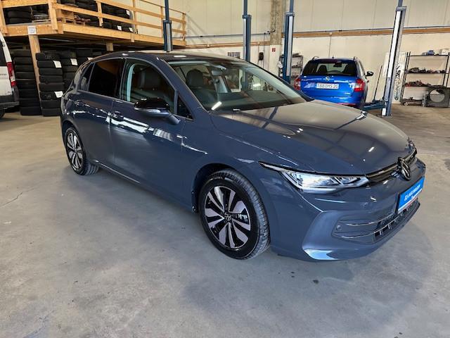 Volkswagen Golf VIII Lim. 1.5 TSI 85 kW Goal