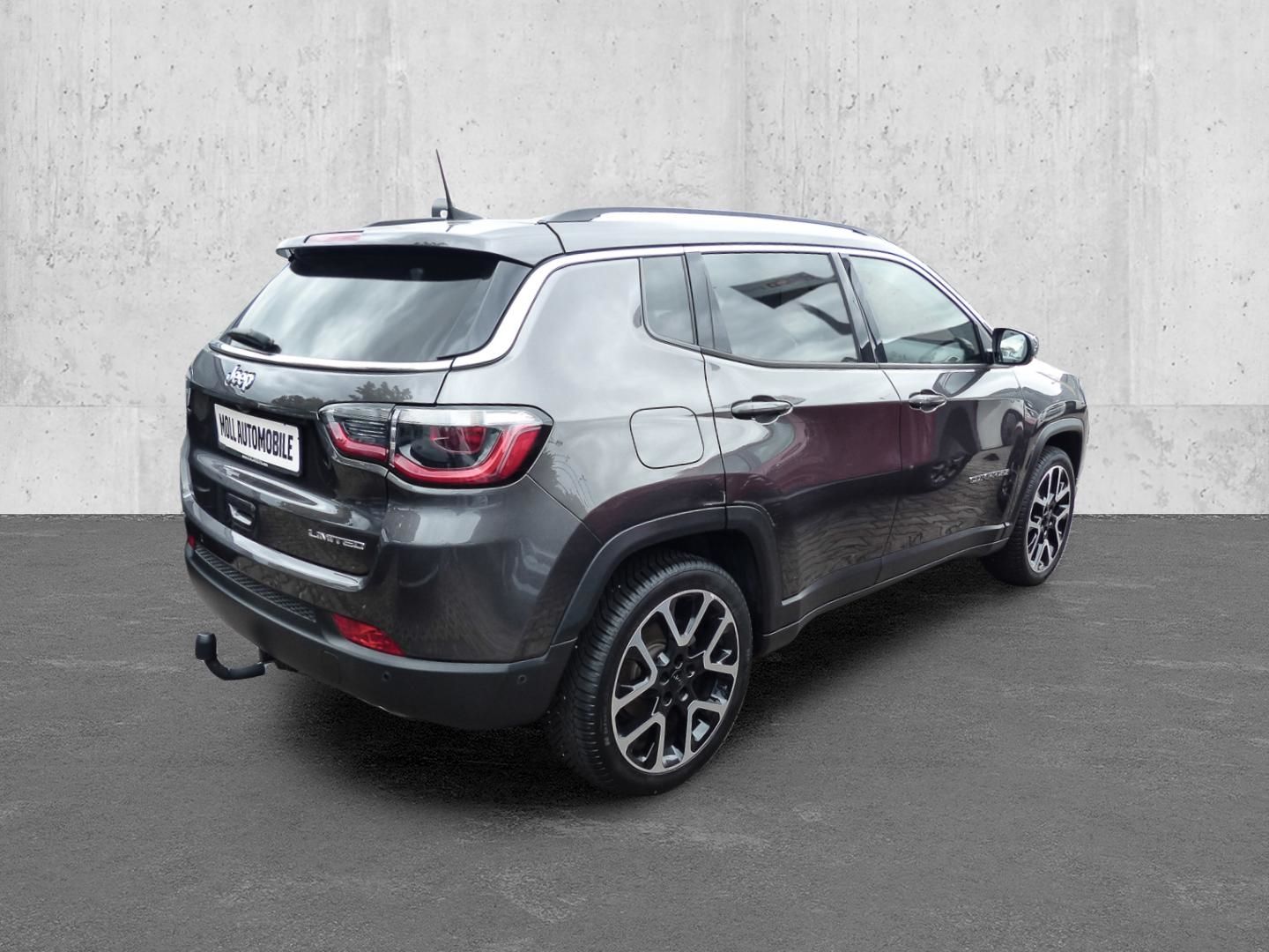 Jeep Compass Limited FWD, Anhängerkupplung und Allwet imagem 2