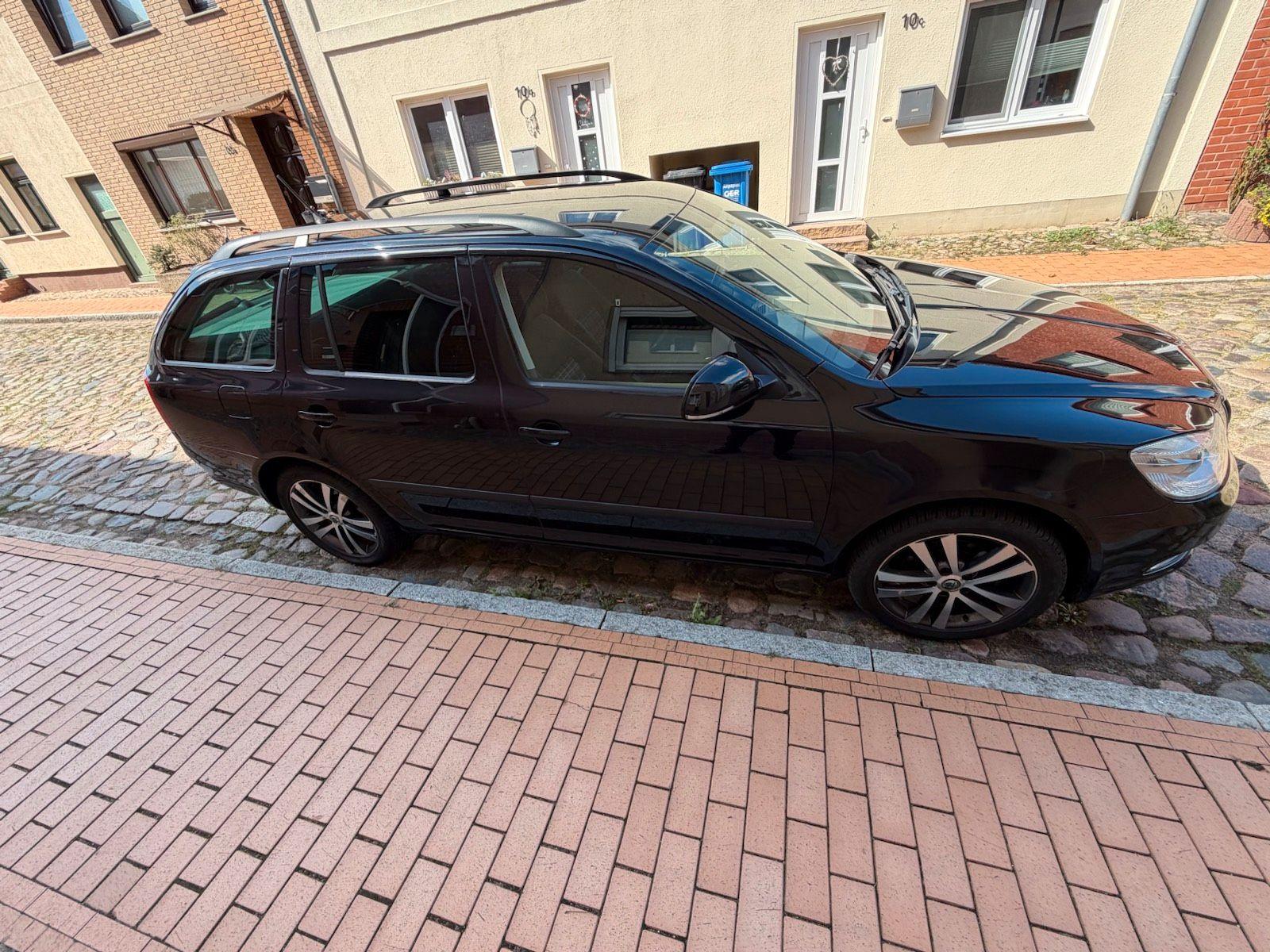 Skoda Octavia 2012 — photo 6