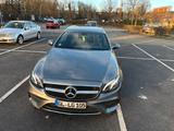 Mercedes-Benz E200d AMG LINE sehr guter Zustand - Mercedes-Benz E 200 in Solingen