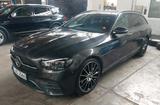 Mercedes-Benz E 220d T 4Matic *AMG*1.Hd*LED*AHK*WideScreen*4x4 - Mercedes-Benz E 220 Gebrauchtwagen in Kassel