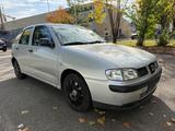 Seat Ibiza Comfort 1.4 Klima 55 Tkm - Seat Ibiza Comfort mit Benzin-Antrieb