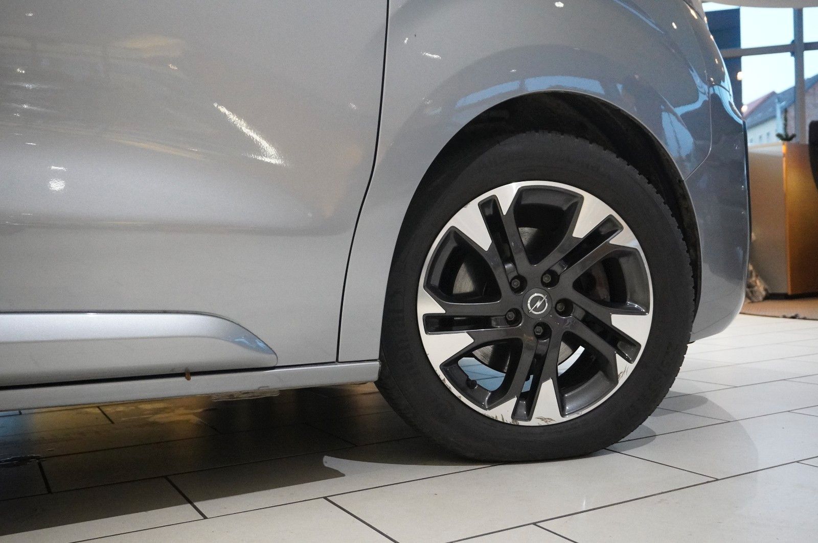 Fahrzeugabbildung Opel Zafira Life 2.0D "M" EDITION 8-SITZ NAVI/HUD/DAB