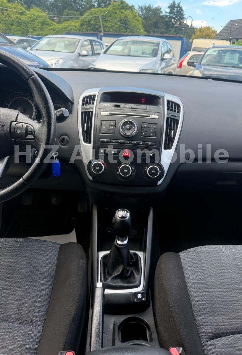 Kia Cee'd Sportswagon 1.6L Benzin / TÜV 01.2027 / ZV