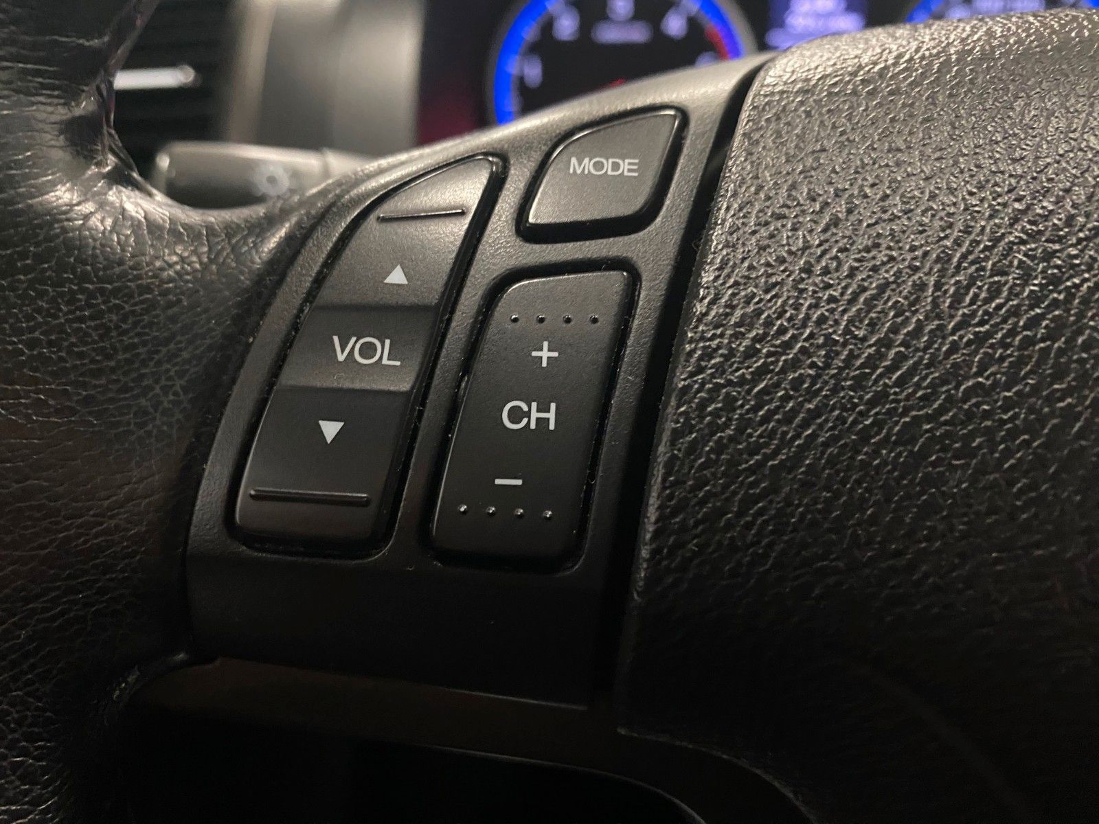 Fahrzeugabbildung Honda CR-V 2.2 TDI+ELEGANCE+ALLRAD+AHK+SITHEIZUNG+18"+