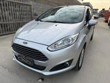 Ford Fiesta 1.4 5 porte Bz.- GPL Black & White E - Ford Fiesta mit LPG-Antrieb: 1.4