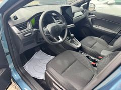 Fahrzeugabbildung Symbioz 145 E-Tech Full Hybrid Evolution