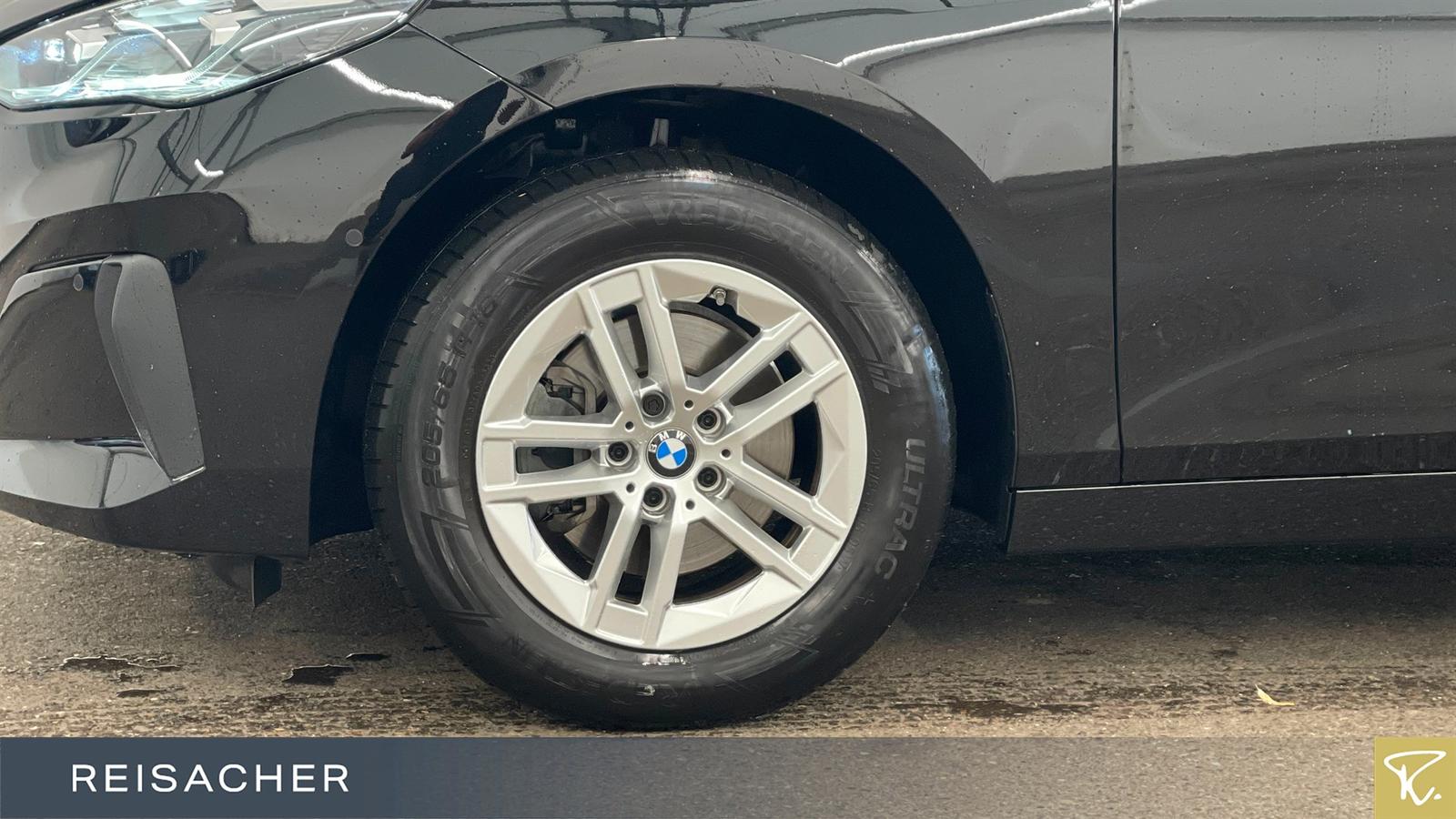 BMW 218i A Active Tourer ACC RFK PDC LED H&K 16"LM