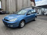 Ford Focus 1,6 Ghia X - Ford Focus: Ghia X