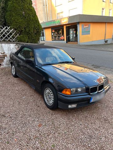 BMW e36 318i Cabrio