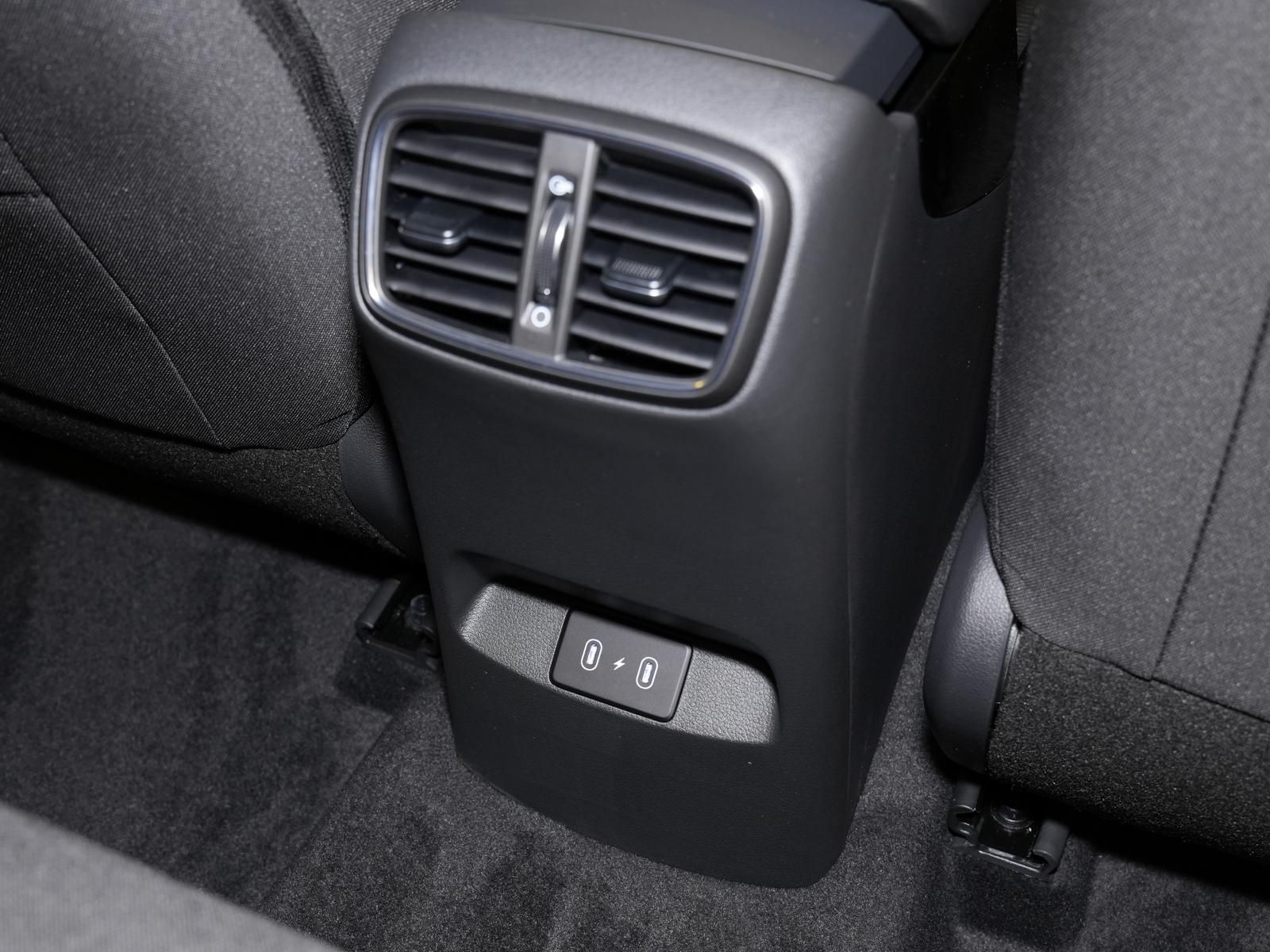 Hyundai i30 – Bild 16