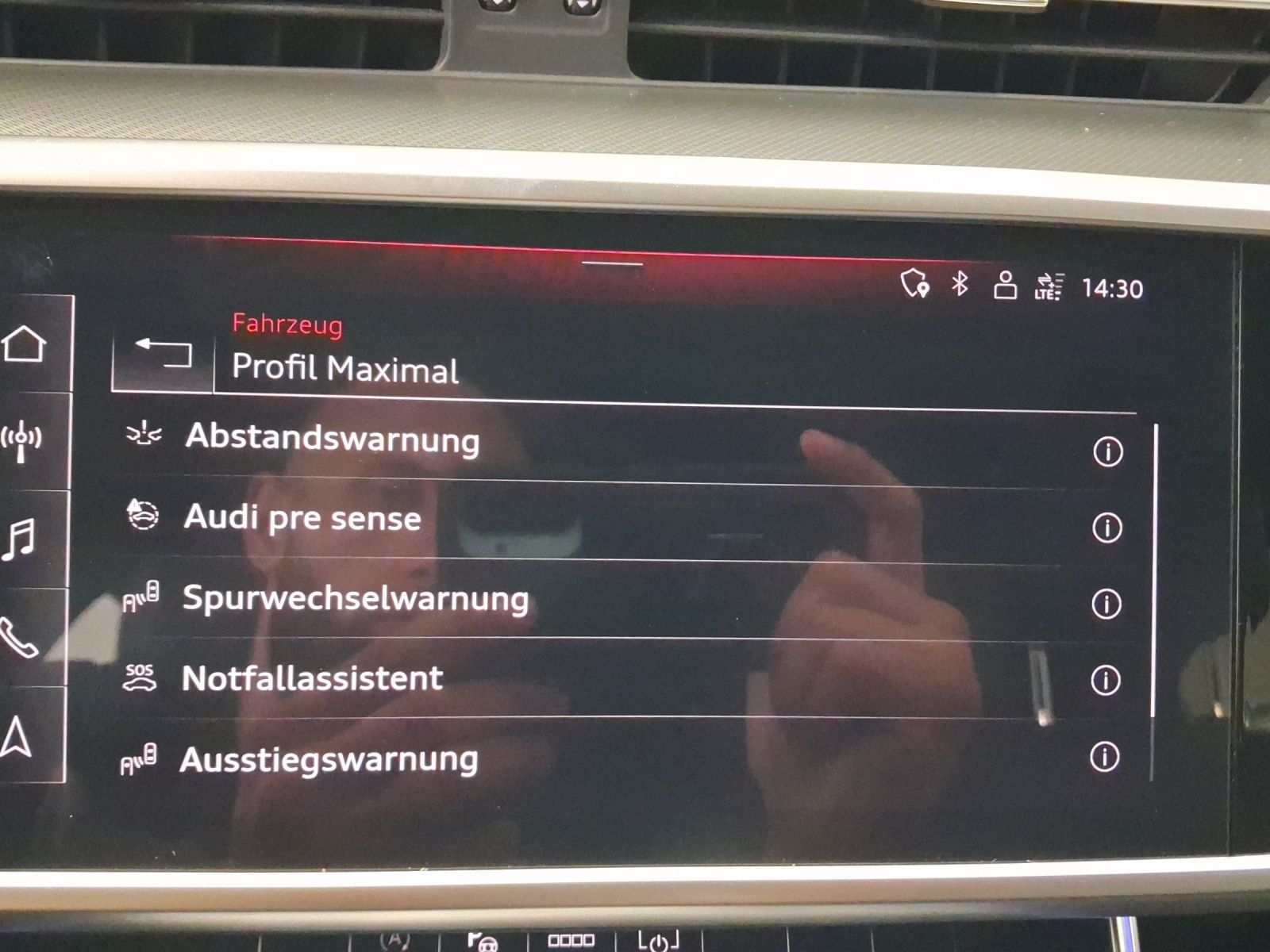 Audi A6 Avant 45 TFSI Q DESIGN LEDER LM19 KAMERA TOUR foto 12