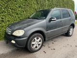 Mercedes-Benz ML 270 CDI Inspiration - Mercedes-Benz ML 270: Cdi Inspiration