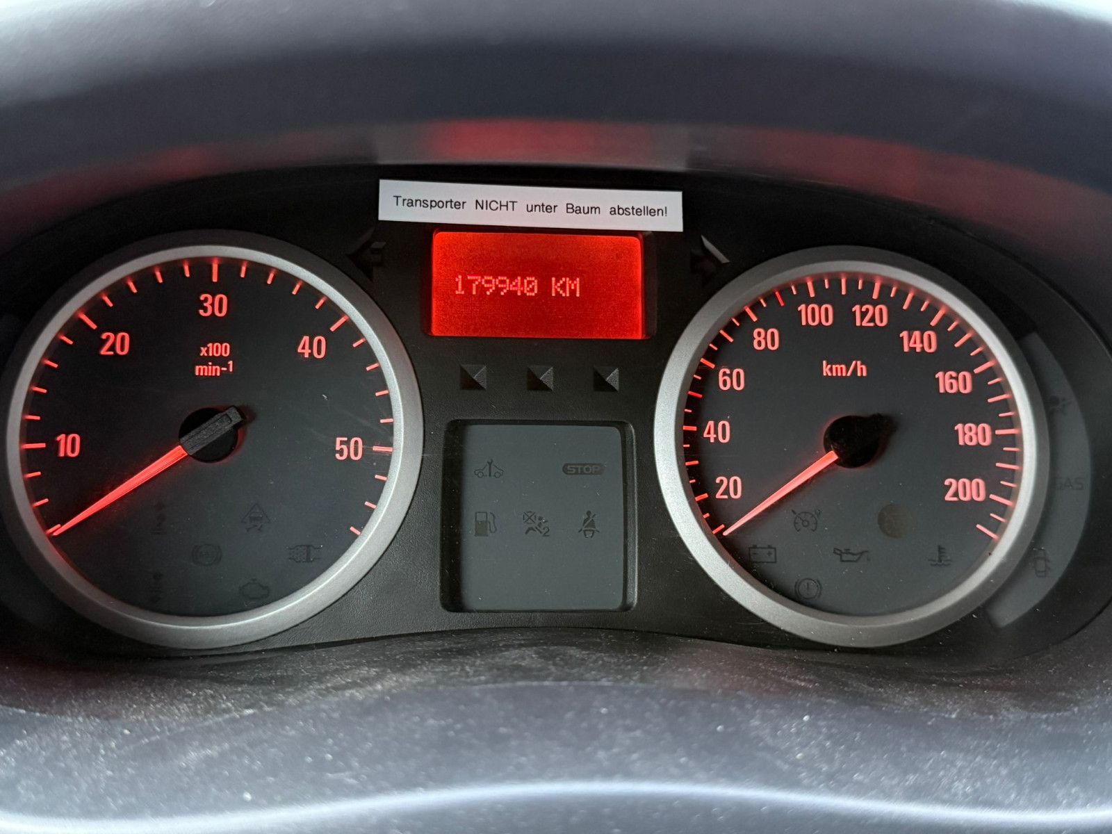 Fahrzeugabbildung Opel Vivaro Kasten/Kombi Kasten L1H2 2,9t/NAVI/KLIMA