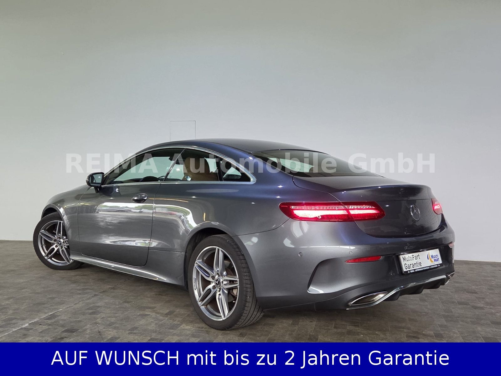 Fahrzeugabbildung Mercedes-Benz E 200 E Coupe AMG, LED, Leder, Assistentspaket