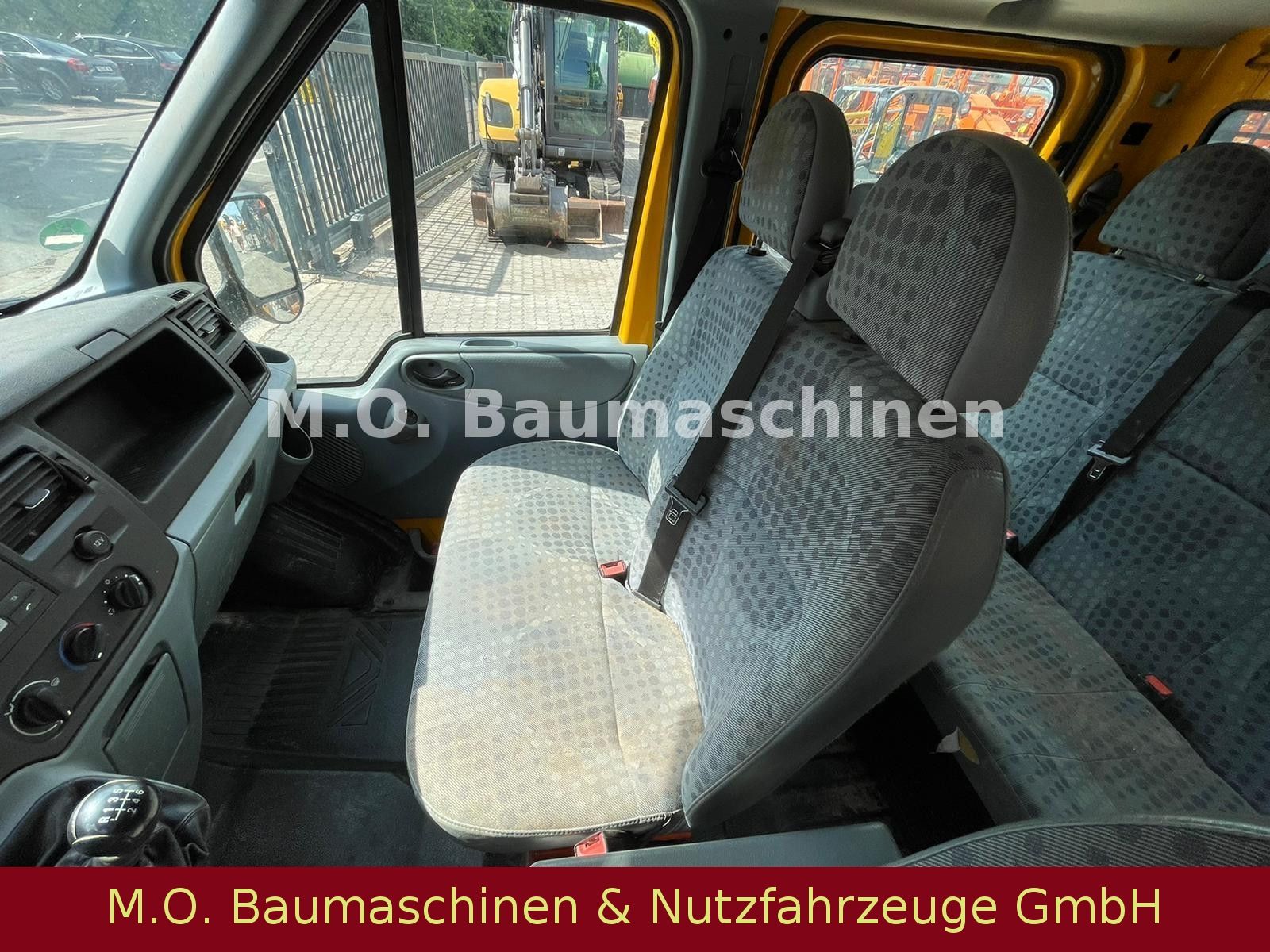 Fahrzeugabbildung Ford Transit Pritsche FT 350 EL /  DOKA / AC /