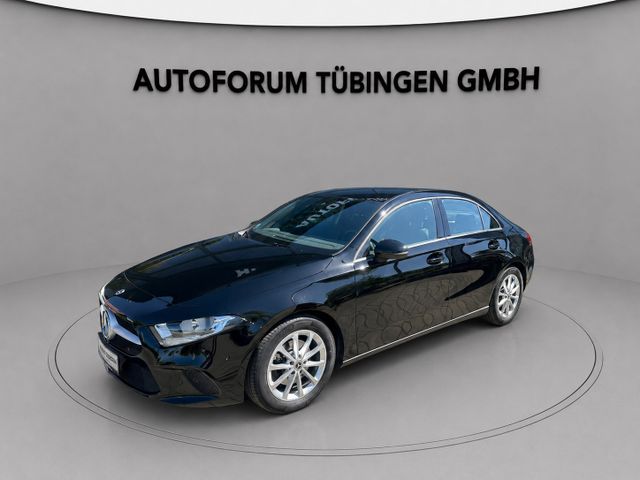 Mercedes-Benz A 200 d Limousine *KAMERA*NAVI*CARPLAY*AHK*
