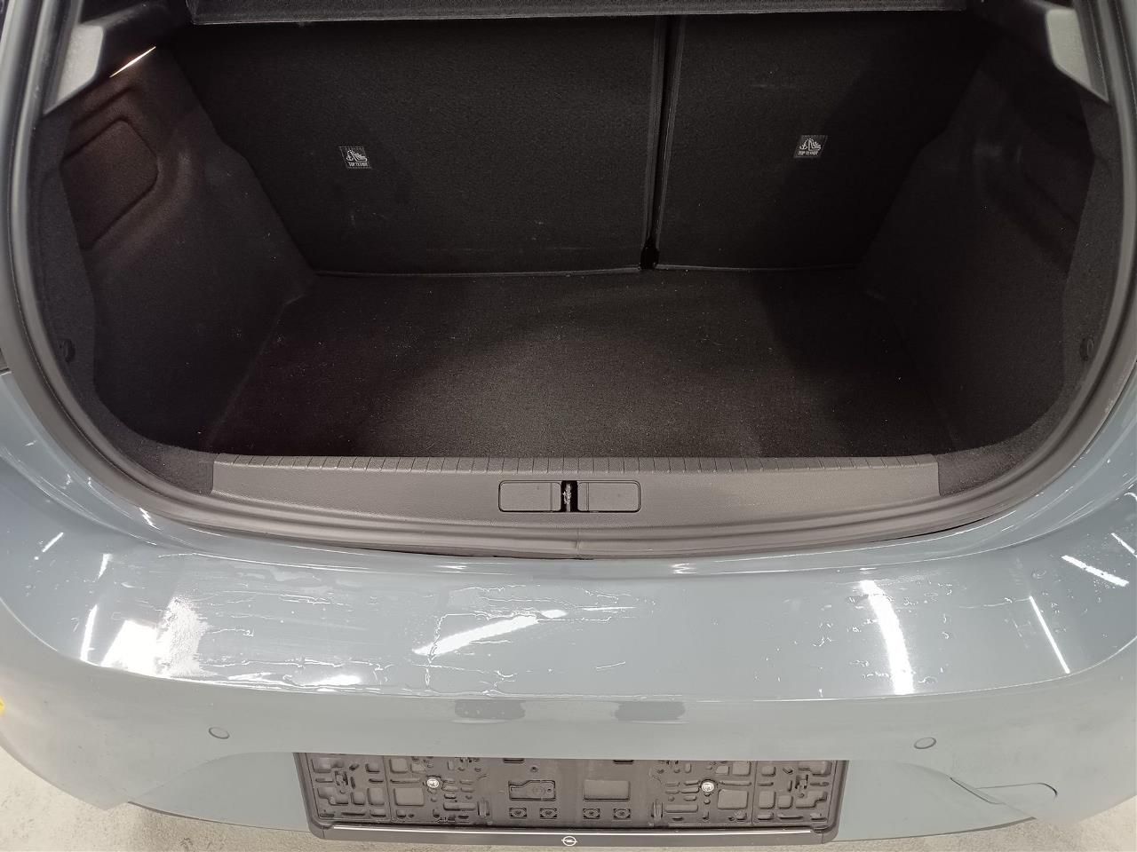 Fahrzeugabbildung Opel Corsa F 1.2 Turbo GS 74KW Automatik