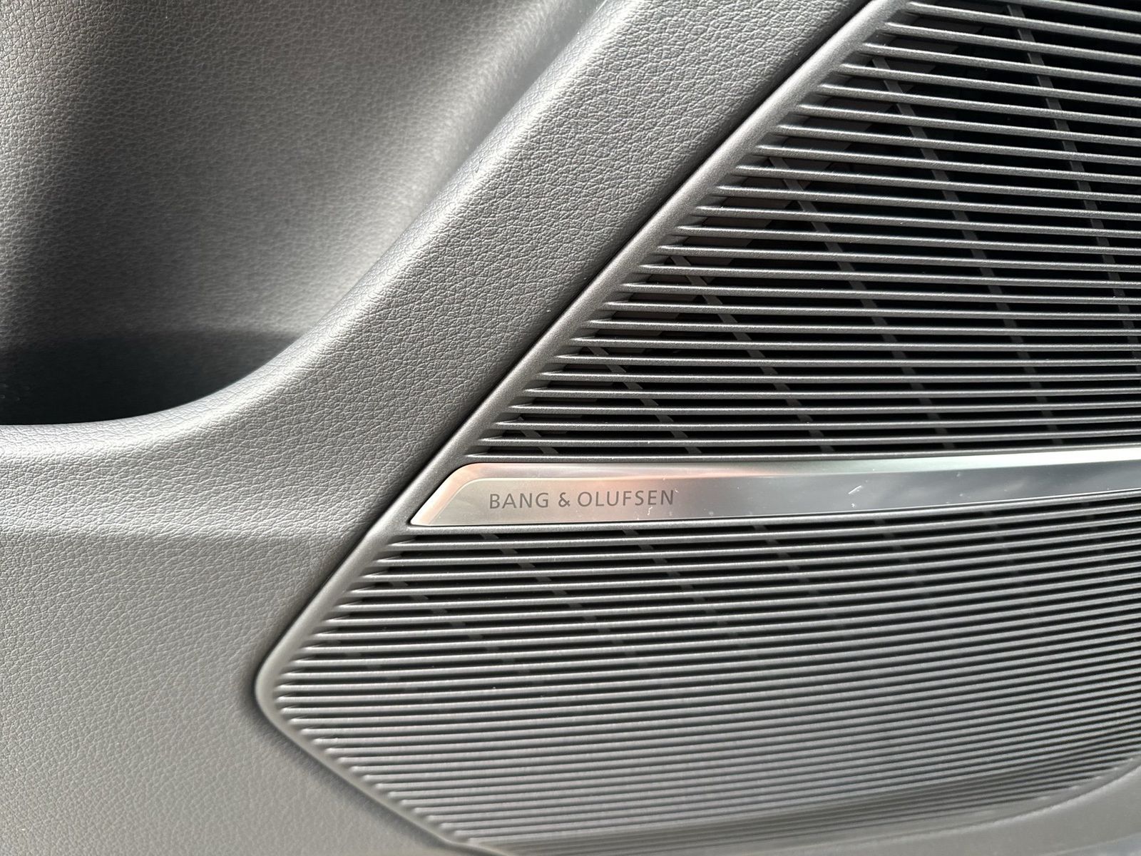 Audi RSQ8 - Bild 23