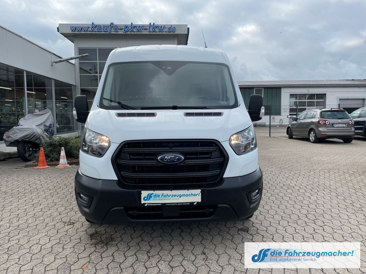 Fahrzeugabbildung Ford Transit Kasten 350 L2 Trend Klimaautom DAB Totwi