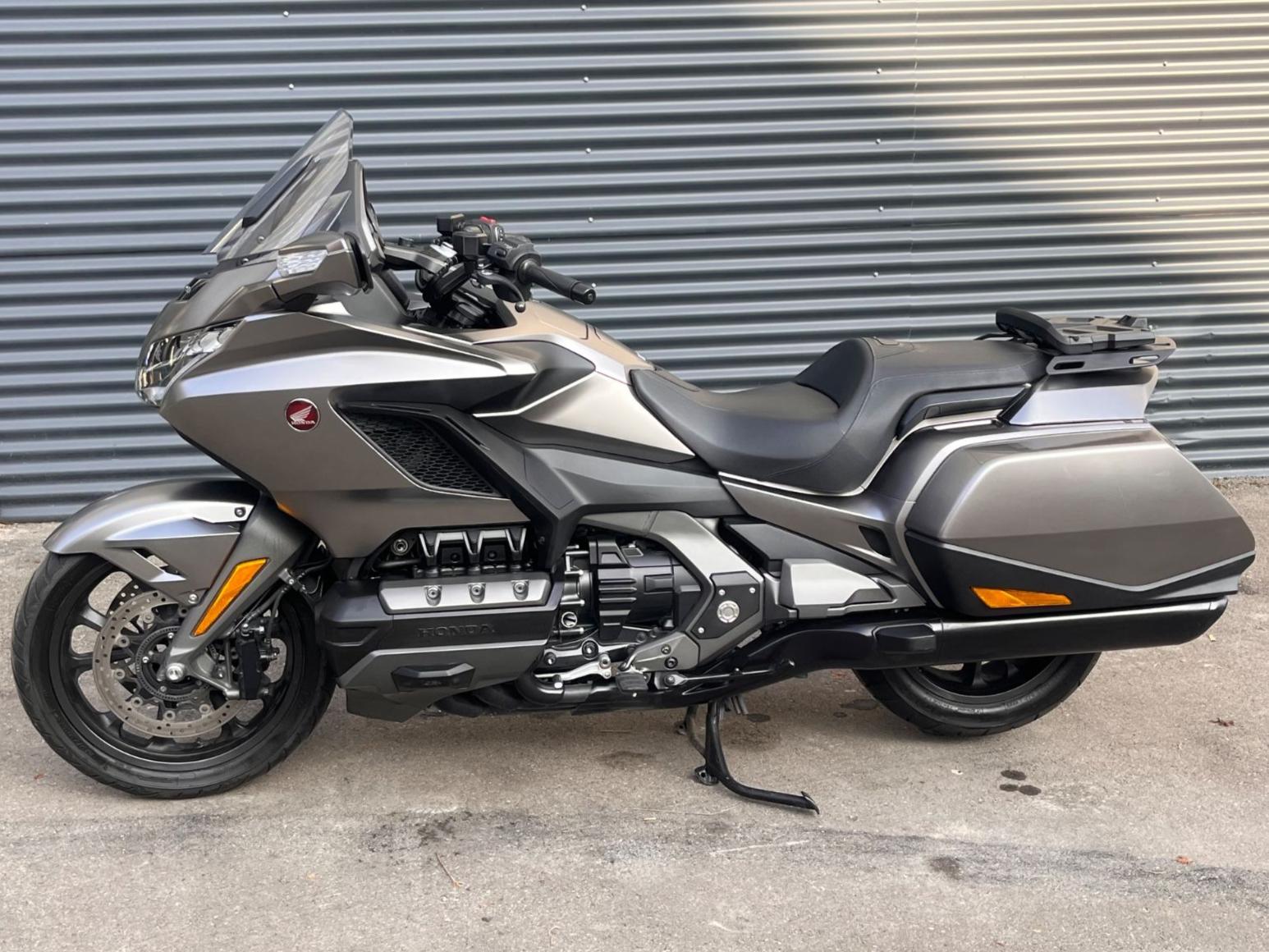 Honda Goldwing GL1800 Bagger *TOP ZUSTAND*RÜCKFAHR.*