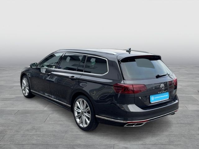 Passat Variant Elegance 2.0 TDI DSG R-LINE NAV P
