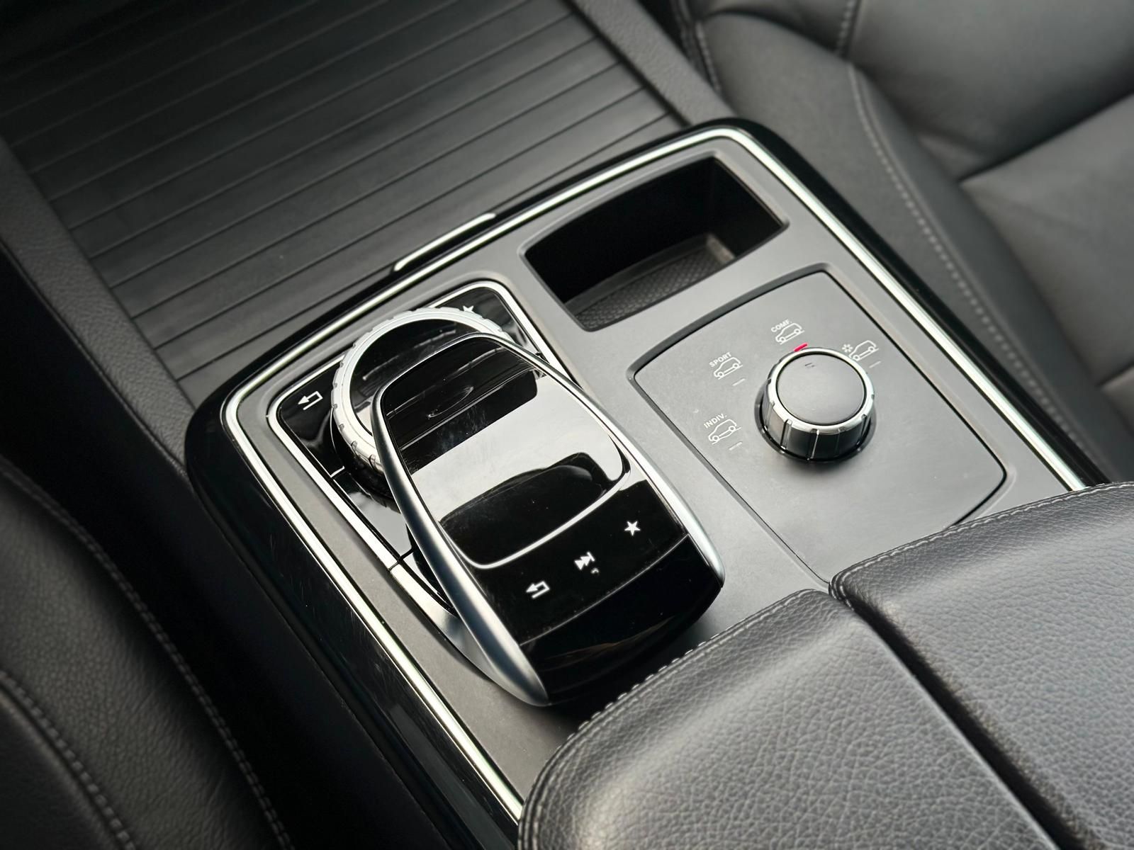 MERCEDES-BENZ GLE400 Coupe AMG 4Matic LED#SH#SHZ#AHK#HUD#TEMPO - Image 14