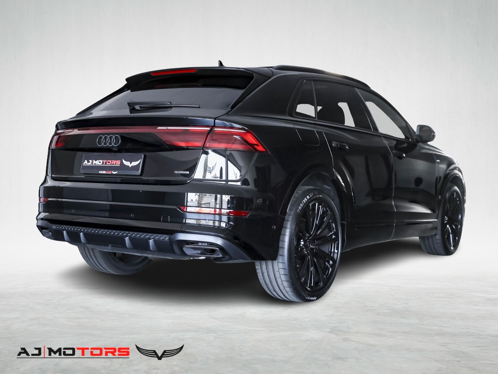 Audi Q8 TFSI e quattro S line *PANO-360°-AHK-HUD-MEMO imagem 2
